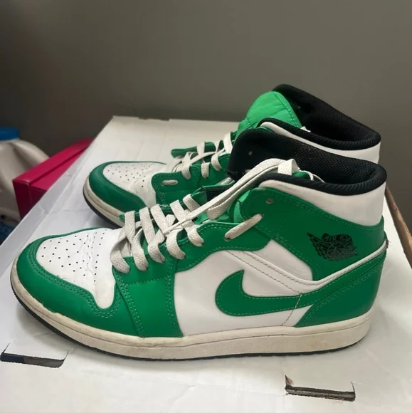 Jordan Retro 1 Green and White Hi Top Sneakers Size 8 - Picture 5 of 12